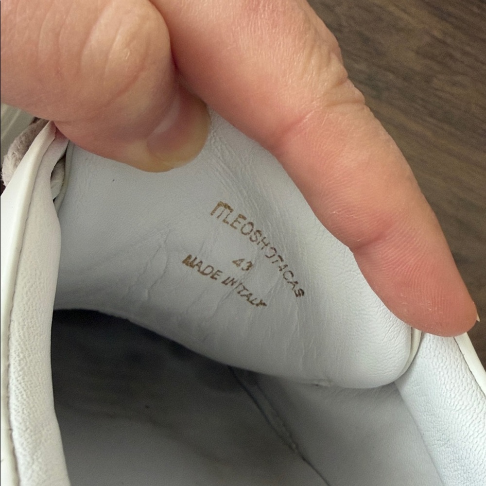 Burberry Men’s White Leather Sneakers - Picture 9 of 12
